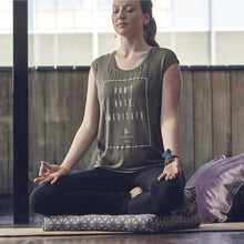 Load image into Gallery viewer, Foldable Meditation Cushion