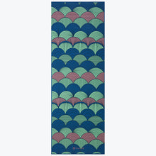 Load image into Gallery viewer, Premium Metallic Reversible Scalloped Ink Yoga Mat (6mm)